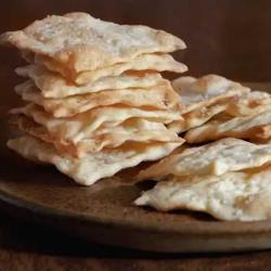 Cheese and Chili Sourdough Crackers